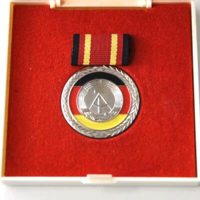 Verdienstmedaille der DDR