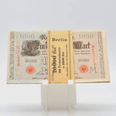 Alte Banknoten über 1000 Mark mit Banderole