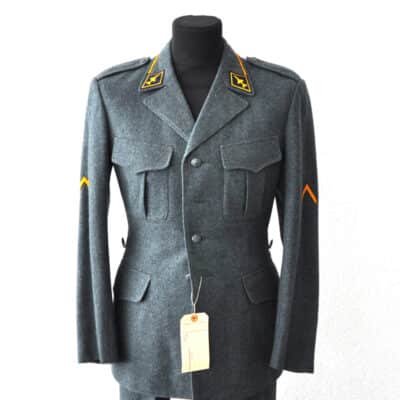 Uniform Schweizer Armee Ord. 72 Bloodhound