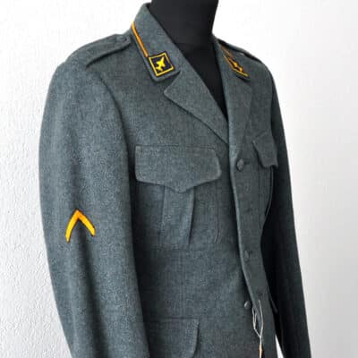 Uniform Schweizer Armee Ord. 72 Bloodhound