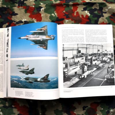 Buch "Die Schweizer Armee Heute" 1986
