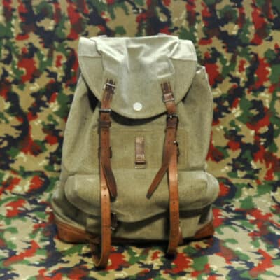 Rucksack mit Lederboden der Schweizer Armee