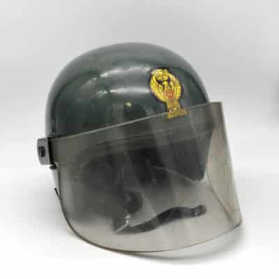 Einsatzhelm der Polizia di Stato Italien