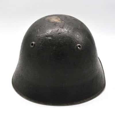 Stahlhelm Modell 1918/43 der Schweizer Armee