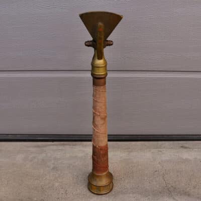 Antikes Wendrohr der Feuerwehr um 1920 Flachstrahl