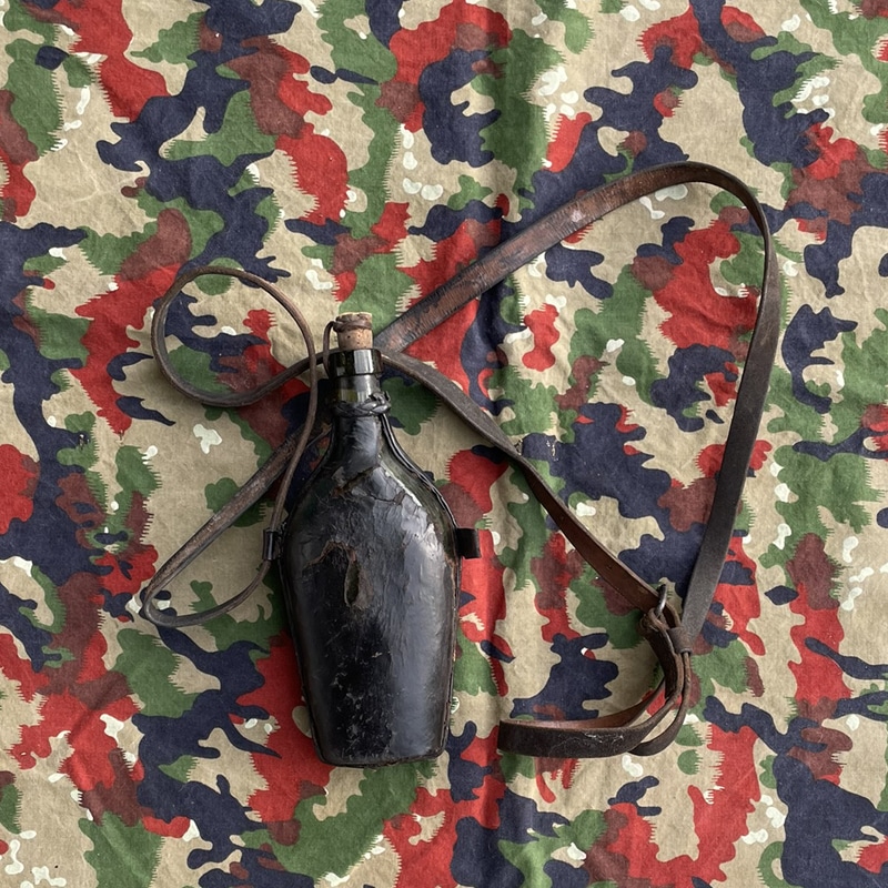 Feldflasche Ord. 1852 | Fabulafero - Antiquitäten und Einzigartiges Feldflasche Ord. 1852