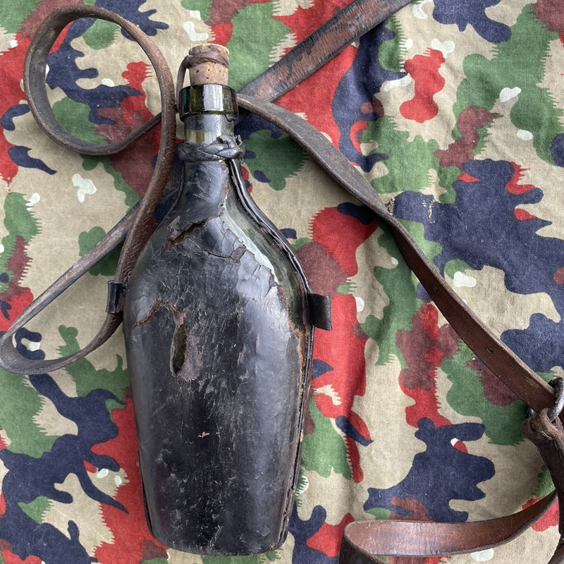 Feldflasche Ord. 1852 | Fabulafero - Antiquitäten und Einzigartiges Feldflasche Ord. 1852