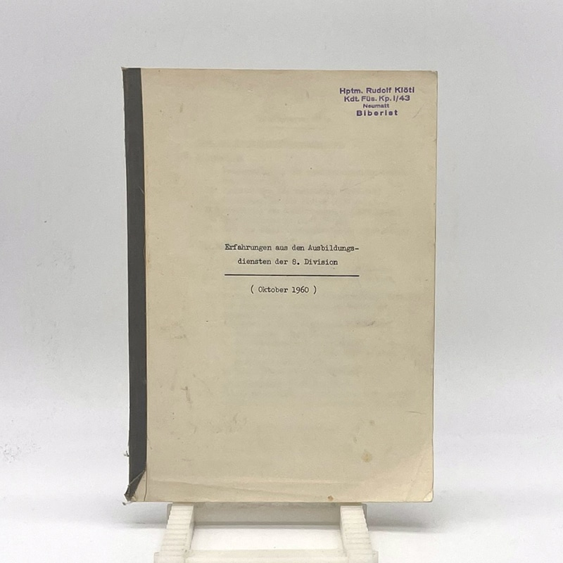 Broschur Erfahrungenaus den Ausbildungsdiensten der 8. Division | Fabulafero - Antiquitäten und Einzigartiges Broschur Erfahrungenaus den Ausbildungsdiensten der 8. Division