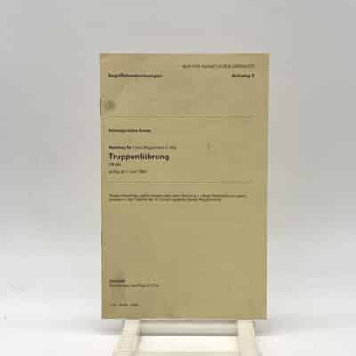 Broschur Nachtrag zu Reglement Truppenführung 1984 | Fabulafero - Antiquitäten und Einzigartiges Broschur Nachtrag zu Reglement Truppenführung 1984