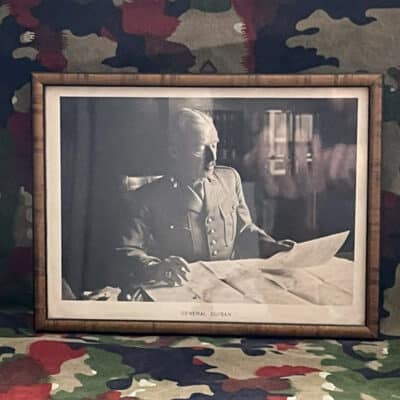 Altes Bild General Guisan im Arbeitszimmer
