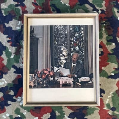 Altes Bild General Guisan im Arbeitszimmer inkl. Zeitungsausschnitt