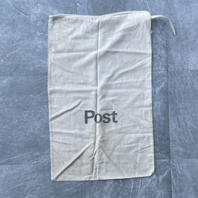 Alter Postsack aus Leinen | Fabulafero - Antiquitäten und Einzigartiges Alter Postsack aus Leinen